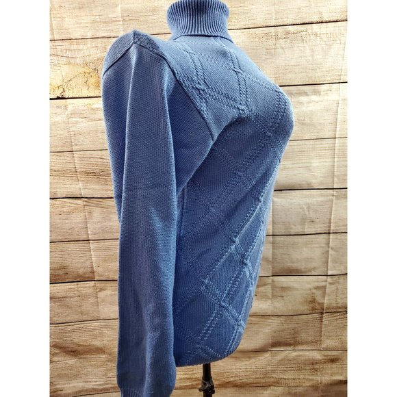 Barcode Blue Long Sleeve Sweater (L) - Picture 5 of 7